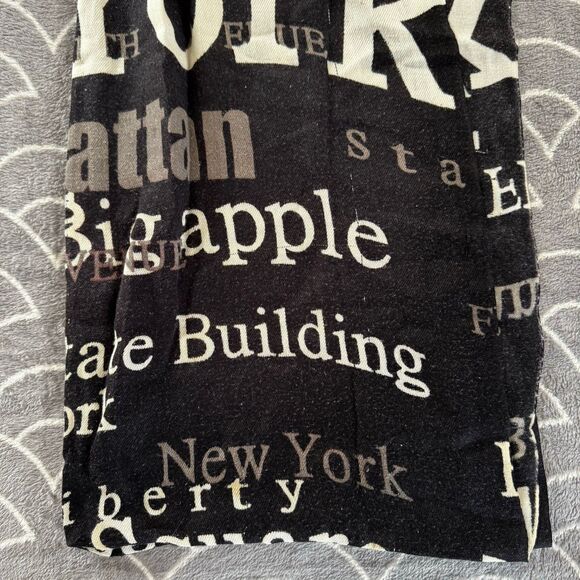 Silk Scarf NYC Landmarks Statue of Liberty Empire State Chrysler - Picture 3 of 6